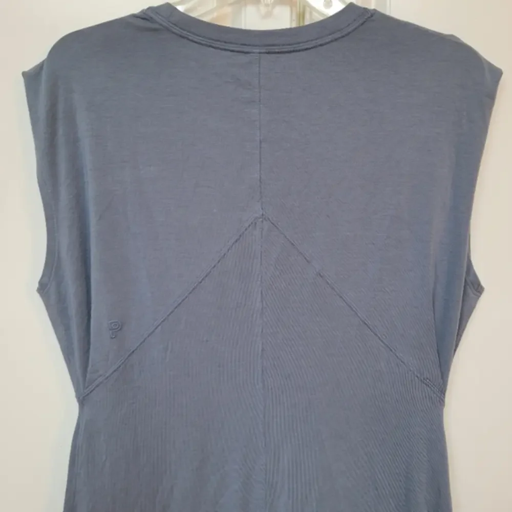 Elegant Blue Midi Dress - Picture 7 of 14